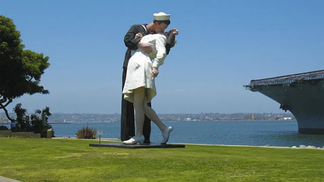 Bayfront Walk — San Diego waterfront promenade